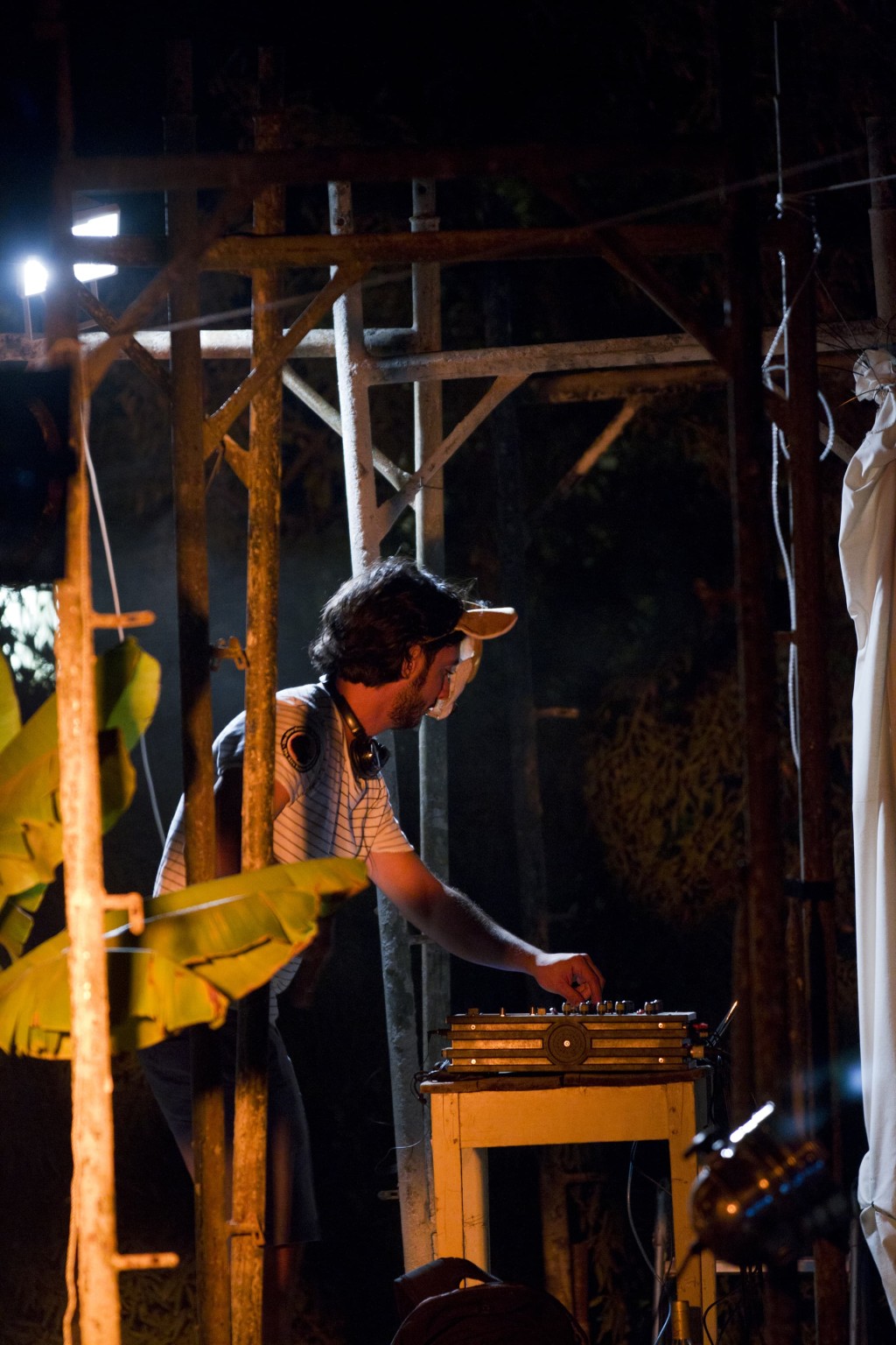 2012-afrobanana-festival_acidfox_photo-by-george-philippou3
